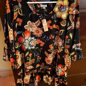 Avenue Women's Black Top with Floral Design